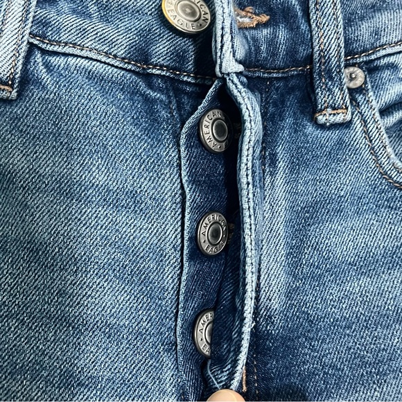 American Eagle Ankle Cut Button Fly Stretch Jeans - Picture 2 of 9